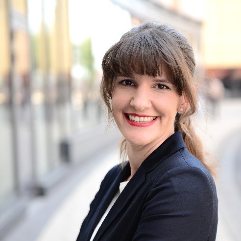 Kathrin Feige headshot